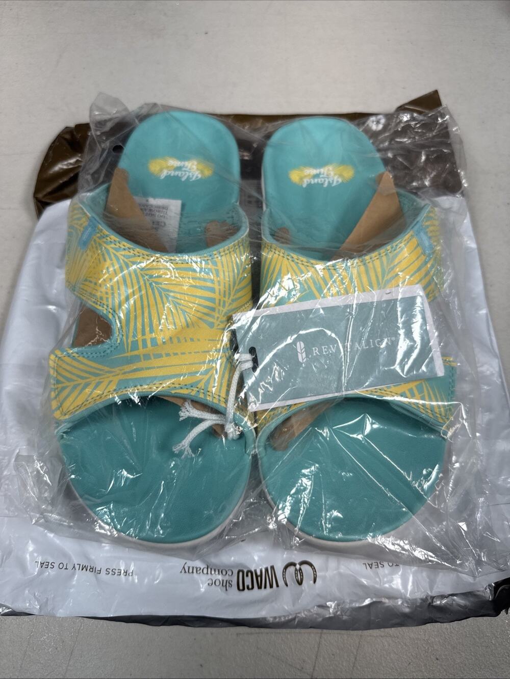 Women 12 Revitalign Orthotic Slide Sandals - Teal